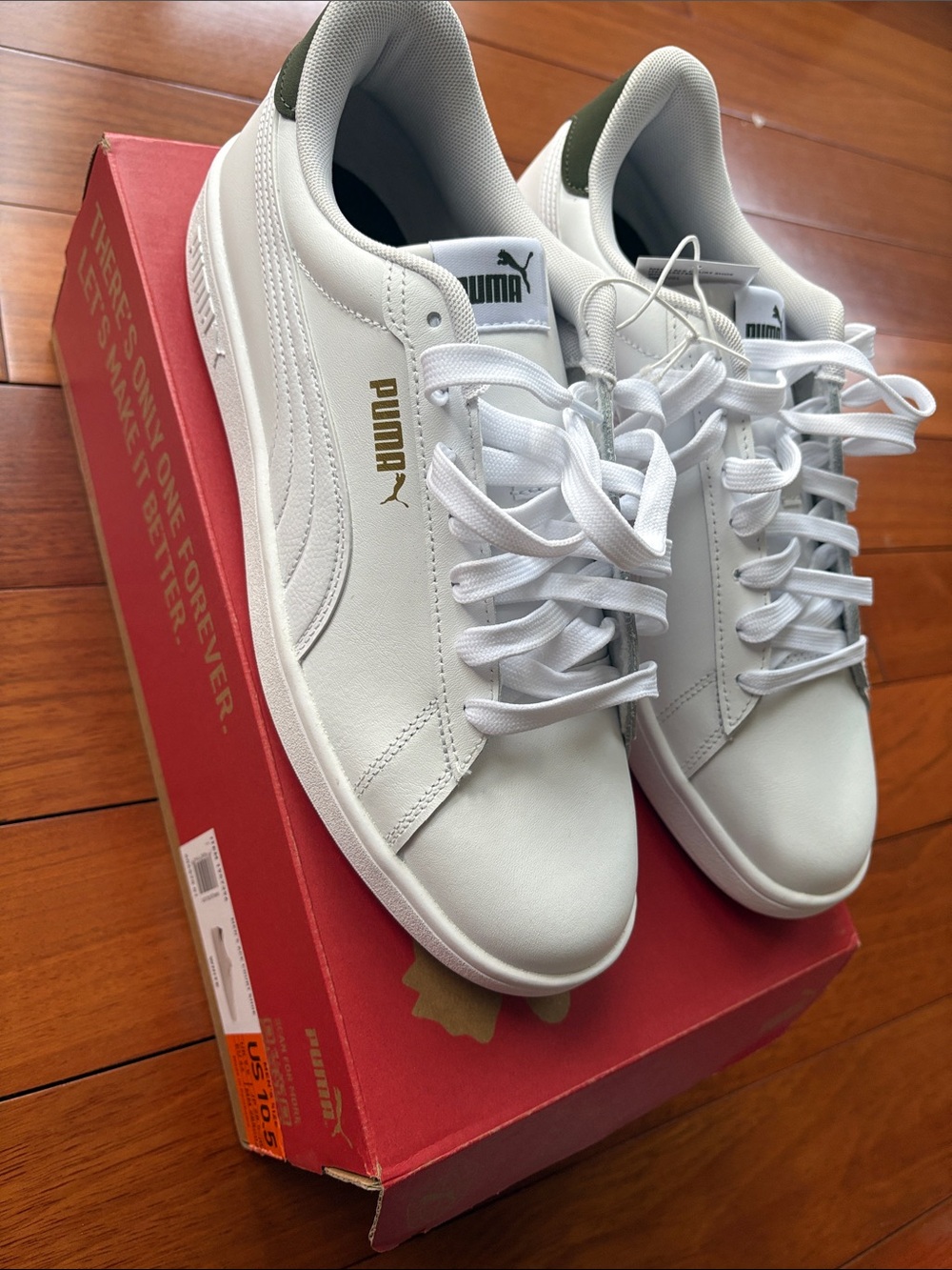 Puma White Sneakers with Olive Heel and Gold Logo